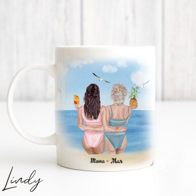 Персонализирана чаша за подарък "Приятелки с ананаси"