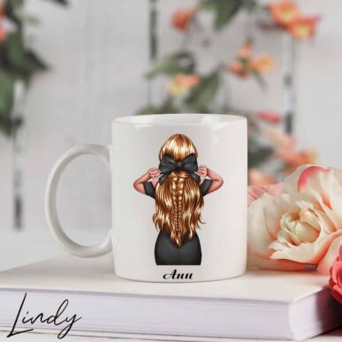 Персонализирана чаша за подарък "Празнично момиче"