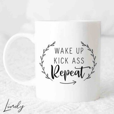 Чаша с надпис "Wake up"