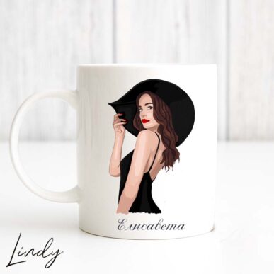 Персонализирана чаша за подарък "Момиче с капела"