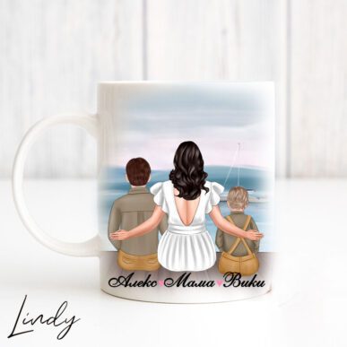 Персонализирана чаша за подарък "Майка с двама сина"