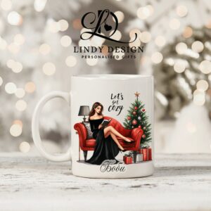Персонализирана чаша за подарък Коледно момиче с книга