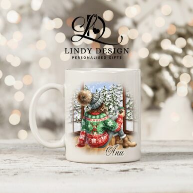 Персонализирана чаша за подарък "Момиче с чаша"