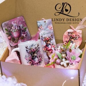 Коледна подаръчна кутия Розова приказка